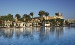 Отель Coral Sea Holiday 5*