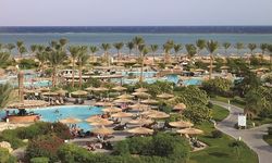 Отель Coral Sea Water World 5*