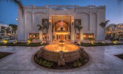 Отель Le Royale Collection Luxury Resort 5*